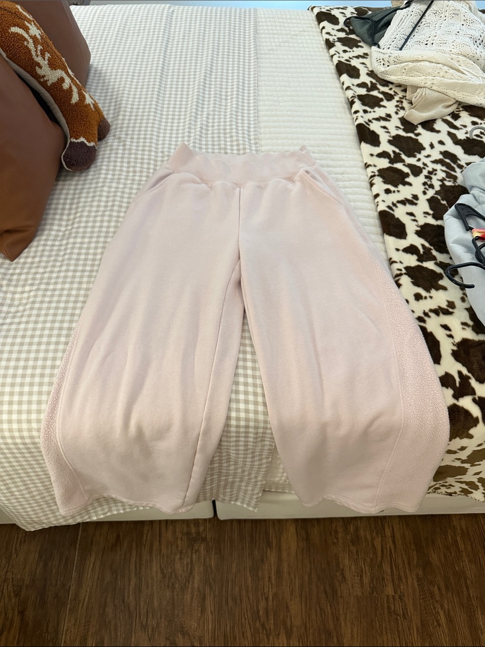 Kids' Cozy Wide-Leg Pants in Light Pink